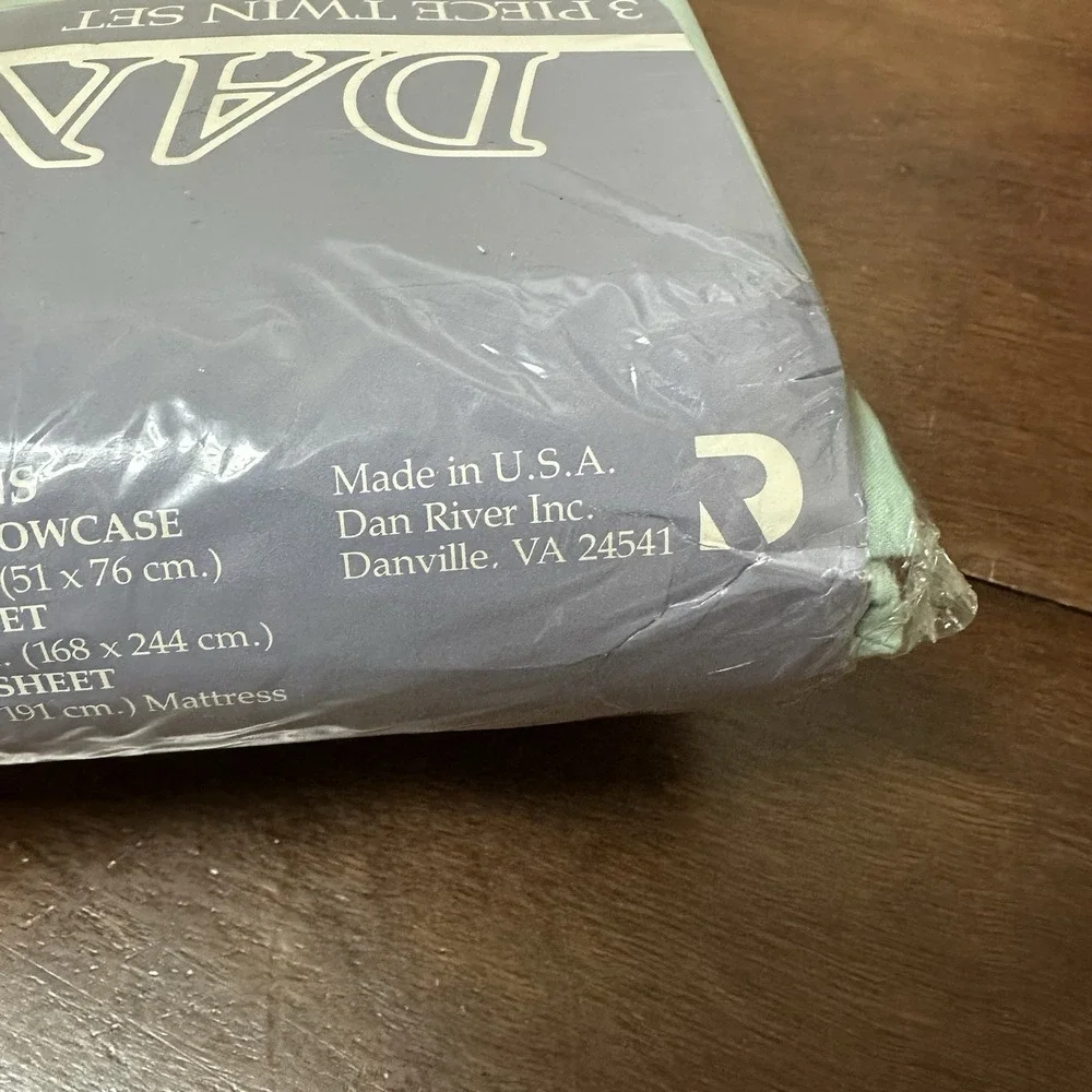 Vintage Dan River Twin 3 Pc Sheet Set No iron Percale Green Made in USA NOS NEW